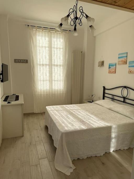 Casa Margherita Сан Ремо Екстериор снимка